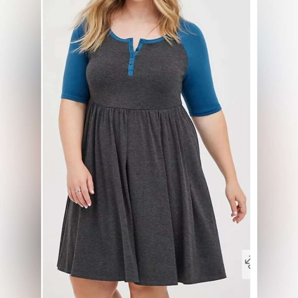 Torrid NWT Torrid Plus Size 0/L SKATER DRESS - SUPER SOFT HEATHER GREY & BLUE